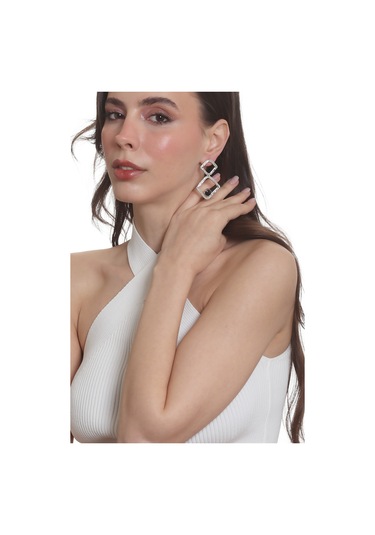 Labalaba Kadın Lak Gümüş Renk Doğaltaşlı Çivili Model Geometrik Formlu El Yapımı Küpe Gümüş - Siyah