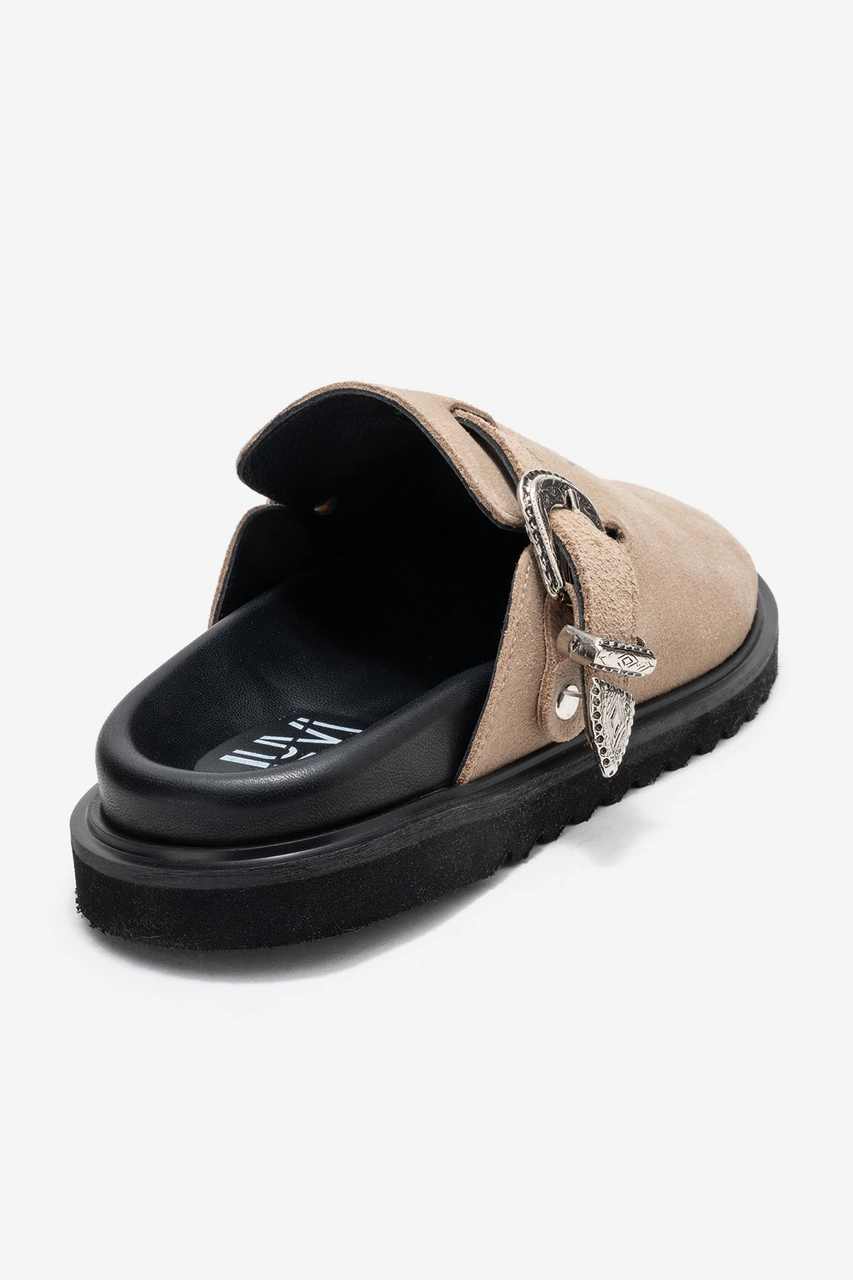 Vesta Bej Süet Tokalı Hakiki Deri Kadın Burnu Kapalı Terlik Bej