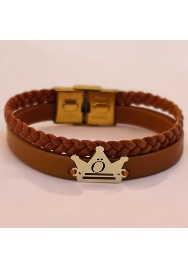 Archin Ö Harfine Özel Kahverengi Derili Taç Motifli 14 Ayar Altın Plakalı Hediye Bileklik-467harf Ö