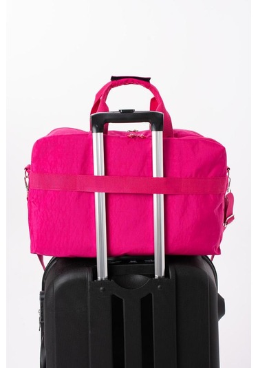 Seyehat Spor Çantası Kabin Boy Valiz 45 35 Cm Omuz Ve Çapraz Askılı Hafif Klinkır Çanta Su İtici Pembe