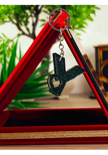 Harfli Anahtarlık Epoksi Kişiye Özel Yapım El Yapımı Harf Anahtarlık Kalp Model Özel Tasarım Hediyelik Ürün Kalp Desenli Simli Anahtarlık Bordo