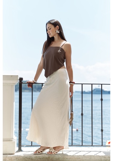 Eubah Kırışık Uzun Ekru Saten Etek Ekru