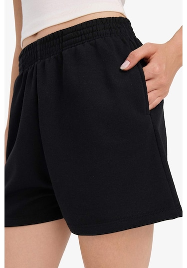 Defacto Regular Fit Beli Lastikli Basic Düz Şort F6803ax25hsbk81 Siyah Defacto Regular Fit Beli Lastikli Basic Düz Şort F6803ax25hsbk81 Siyah