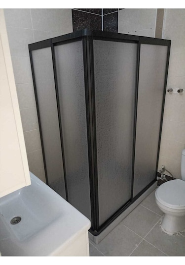 Nokta Duşakabin 110 x 70 Teknesiz Mika Plastik Camlı Siyah Profilli Duşakabin Şeffaf