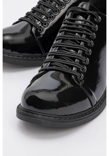 Festy Siyah Rugan Lastik Bağcıklı Kadın Günlük Ayakkabı Siyah Rugan