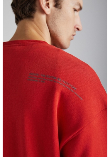 GRIMELANGE Santıagos Erkek Kangruru Cepli Fermuar Detaylı Arkası Yazı Baskılı Kırmızı Sweatshirt Kırmızı