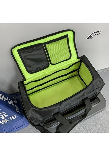 Sandwich Motion003 Kapasiteli Siyah Spor Çantası Fermuarlı Bölmeler Seyahat Siyah