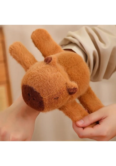 Sevimli Oturan Kapibara Capybara Bileklik Dekoratif Araba Aksesuarı Peluş Oyuncak 17 Cm Çok Renkli