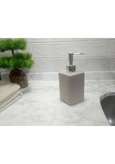 Seramik Sıvı Sabunluk Bej Modern 7x7x17cm 300ml Banyo Seti