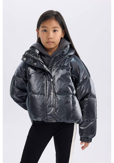 DeFacto Kız Çocuk Su İtici Kapüşonlu Fermuarlı Çıtçıt Kapamalı Mont C5765A824WNGR266 Gri