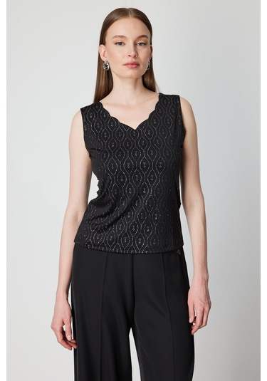 On Kadın Dilim Yaka Simli Bluz 61389 Siyah Siyah