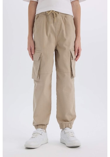 DeFacto Erkek Çocuk Kargo Cepli Beli Bağcıklı Lastikli Paça Jogger Paça Gabardin Pantolon C6623A824AUBG129 DeFacto Erkek Çocuk Kargo Cepli Beli Bağcıklı Lastikli Paça Jogger Paça Gabardin Pantolon C6623A824AUBG129