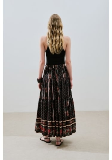 Desenli Pamuklu Katlı Etek Alma Alma