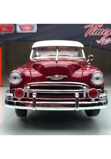1950 Chevrolet Chevy Belair Cheery 1 18 Ölçek Motormax
