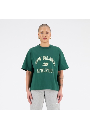 New Balance Lifestyle Kadın Tshirt Yeşil Yeşil