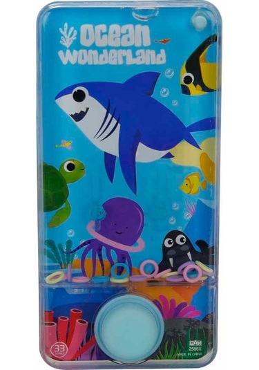 Su Atarisi Köpek Balığı Su Oyunu Köpek Balığı