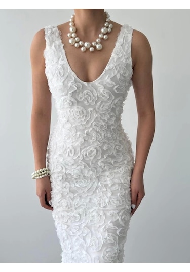 Kren Gül Detaylı Elbise Beyaz