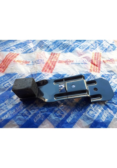 Fiat Ducato Stepne Yedek Lastik Mekanizma Braketi 1363362080