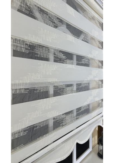 Storburada Zebra Stor Nakışlı Ekru Etek Dilimli St 124 Ekru