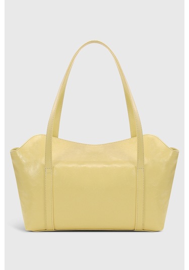 Rugan Sarı Kapaklı Bowling Omuz Çantası 270 Rugan Sarı