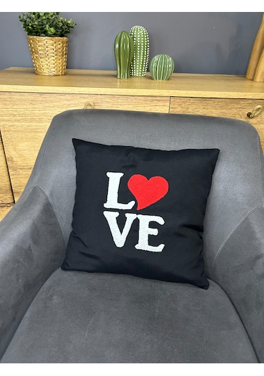 Love Punch İşlemeli Kırlent Kılıfı Tekli 40 40