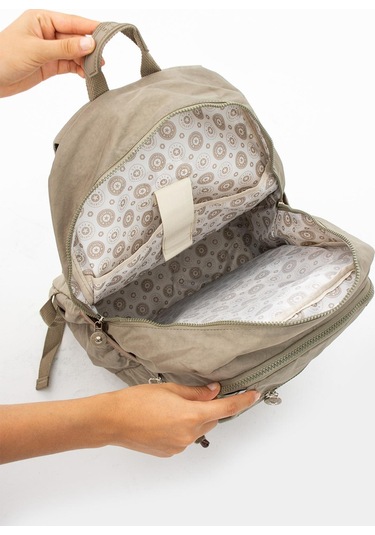 Ultra Hafif Çok Cepli Su Geçirmez Sırt Çantası Vizon Model: 571-2e - Vizon