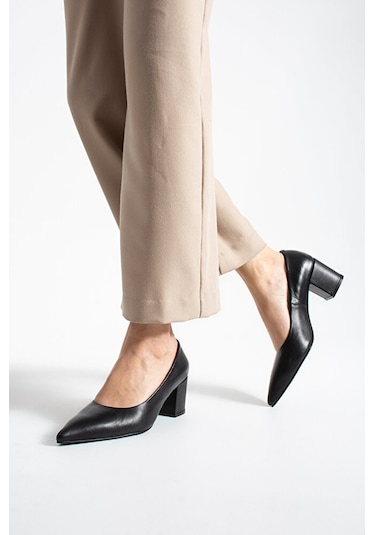 Dericia Shoes Majesty Hakiki Deri Kadın Kalın Topuklu Ayakkabı Siyah