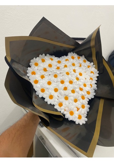 Kalpli Papatya Çiçek Beyaz Sarı