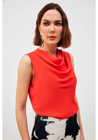 Sateen Degaje Yaka Kolsuz Bluz - Mercan