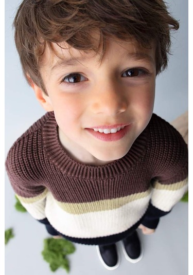 Erkek Çocuk Renk Bloklu Bisiklet Yaka Triko Kazak - Çok Renkli Mor