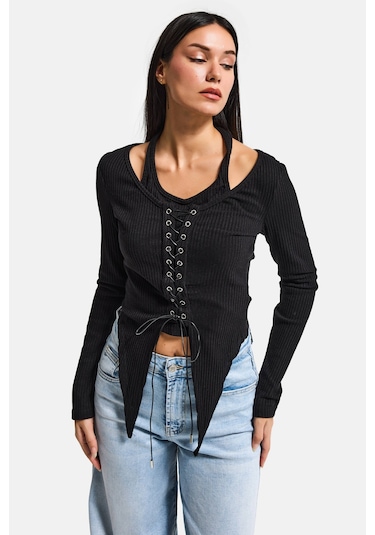 Itsbasic Kadın Siyah W5 Asimetrik Kesim Özel Tasarım Crop Top