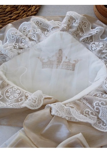 Yenidoğan Nil Taç Nakışlı Kumru Kundak Bebek Battaniyesi Sütlü Kahve Çok Renkli