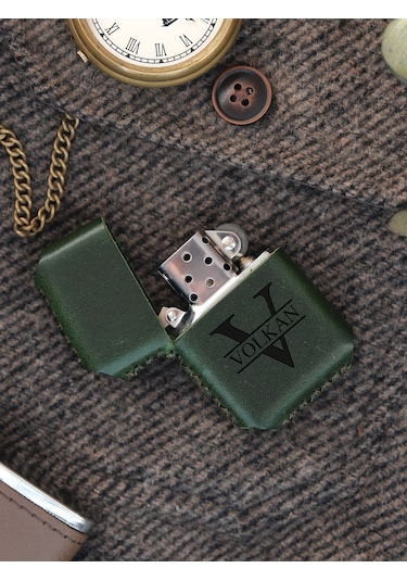 Vagave Yeşil Renk Hakiki Deri Kılıflı Zippo Benzinli Çakmak