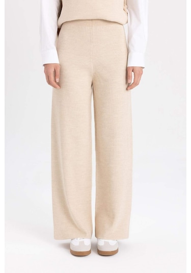 Defacto Triko Pantolon Straight Fit Geniş Bol Paça C2088AX24SPBG662 Bej Defacto Triko Pantolon Straight Fit Geniş Bol Paça C2088AX24SPBG662 Bej