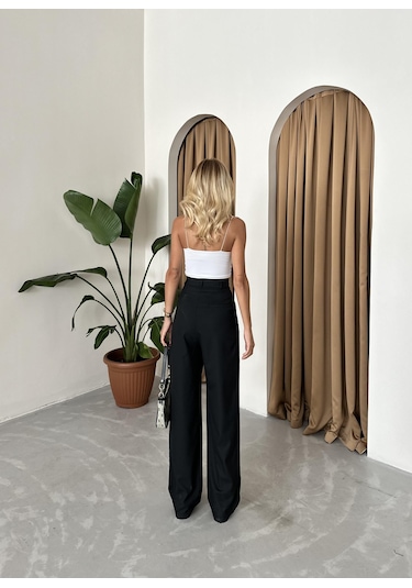 Siyah Önü Çapraz Düğme Detaylı Kumaş Pantolon Siyah