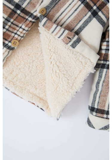 DeFacto Erkek Bebek Kapüşonlu Kareli Flanel Uzun Kollu Gömlek D5271A524WNER105 Ekru