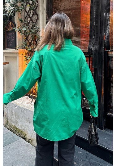 Kadın Yeşil Terikoton Kumaş, Yırtmaçlı, Rahat Uzun Gömlek Benetton