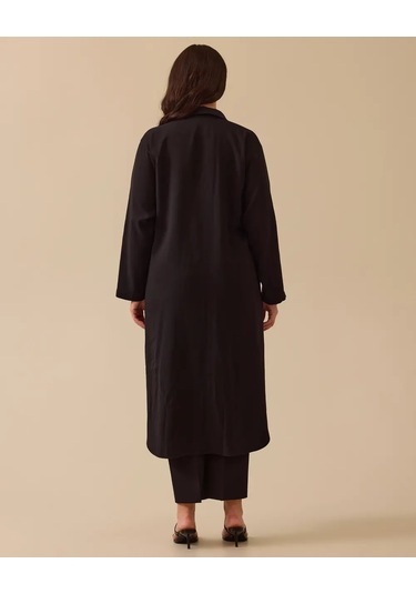 Büyük Beden Nakış Detaylı Düğmeli Elbise Gala-xi Siyah