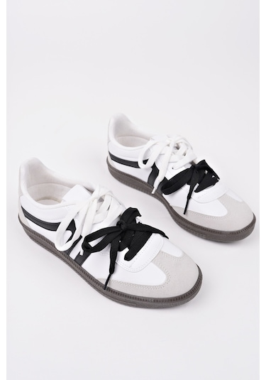 Muggo Retro Çift Bağcıklı Günlük Kadın Sneaker Spor Ayakkabı Beyaz - Siyah Muggo Retro Çift Bağcıklı Günlük Kadın Sneaker Spor Ayakkabı Beyaz - Siyah