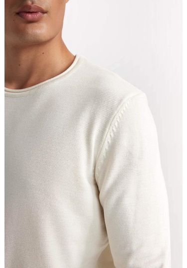 DeFacto Relax Fit Bisiklet Yaka Basic Düz Triko Kazak D3278AX24WNER139