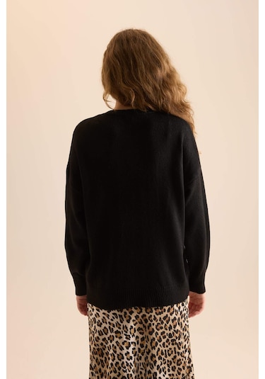 DeFacto Oversize Geniş Kalıp Düğmeli Yaka Triko Kazak D4913AXNSBK81 Siyah