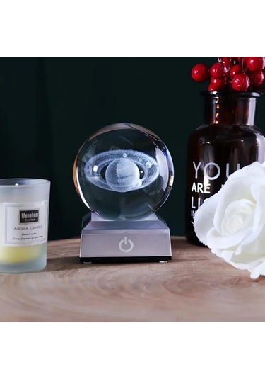Honeybeeshop 1 Adet 3d Satürn Kristal Top Gece Lambası 8 Cm 3 15 İnç Modern Led Taban Dokunma Kontrollü Renk Değiştiren Cam Küre Uzay Temalı Masaüstü Lambası 16renk Şarj Edilebilir