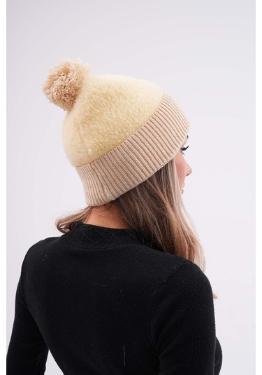 Peluş Ponponlu Bere Krem