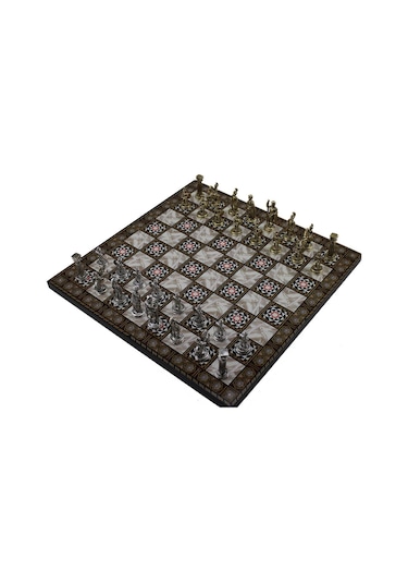 Küçük Boy Metal Roma Satranç Takımı Ve Sedef Desenli Küçük Tahtas