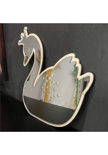 Kuğu Model Pleksi Çocuk Odası Ayna Krem