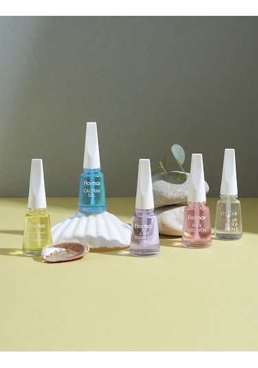 Flormar Kalsiyum İçeren Tırnak Bakım Cilası & Oje Bazı - Calcium Gel - 000 - 8690604560486