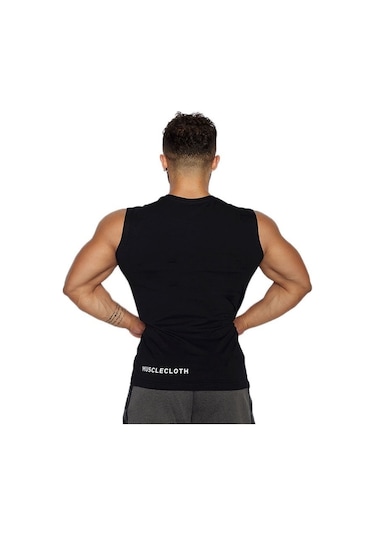 Musclecloth Training Kolsuz T-Shirt Siyah