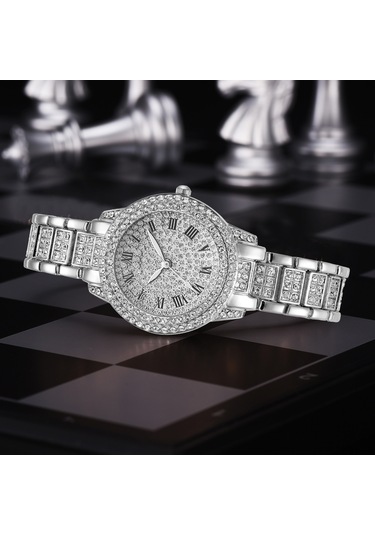 Vkemall Bayanlar İçin Zümrütlü Roma Rakamlı Gümüş Renkli Çelik Kordonlu Kwarts Saat - Zirve Konfor Ve Tarz Silver