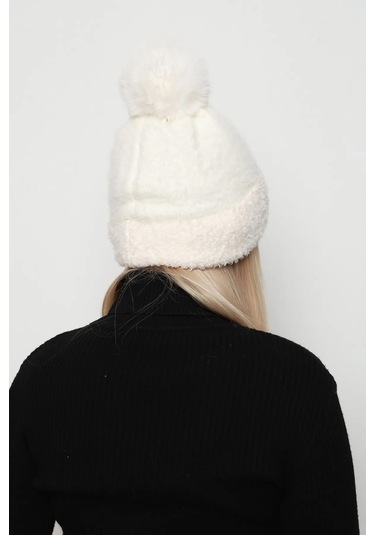 Ponpon Detay Kadın Bere 1136 Ekru Ekru