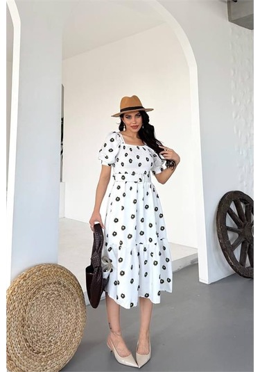 Neşeli Butik Kadın Kemerli Kare Yaka Çiçekli Midi Boy Elbise Nbks4104 Beyaz